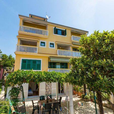 Apartments Neno Crikvenica Dış mekan fotoğraf